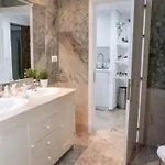 Azhar Apartamento *